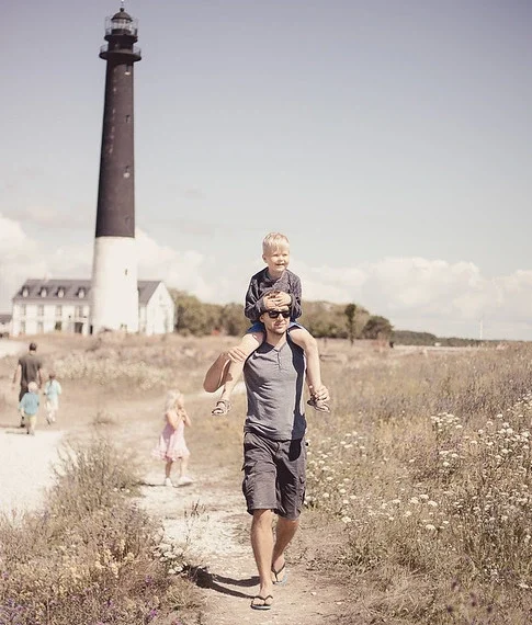 saaremaa lighthouse estonia coastline