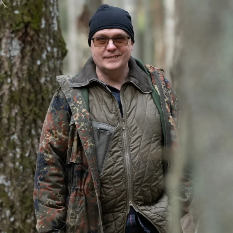 raivo pavlov activest tour guide